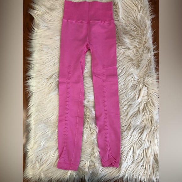 FREE PEOPLE Top and Leggings Set Good Karma Azela - Picture 4 of 15